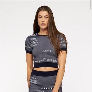 Adidas Original Women’s Short Sleeve Thick Navy Graphic Tee Size Medium